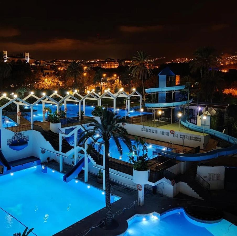 El Estudio De La Playa Benalbeach Holidays Deluxe Benalmádena Exteriör bild