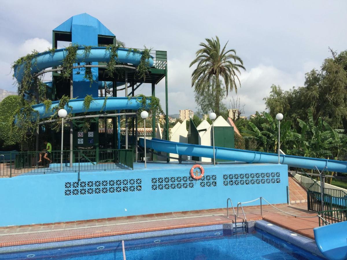 El Estudio De La Playa Benalbeach Holidays Deluxe Benalmádena Exteriör bild