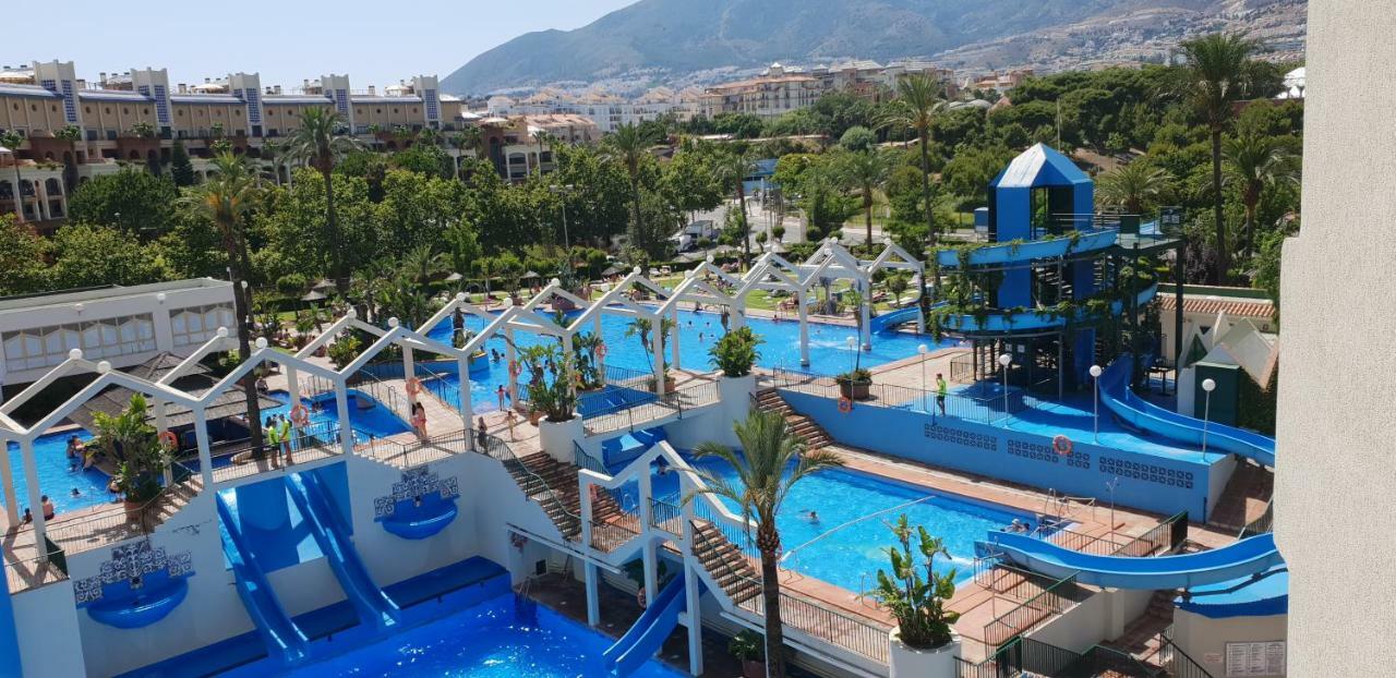 El Estudio De La Playa Benalbeach Holidays Deluxe Benalmádena Exteriör bild