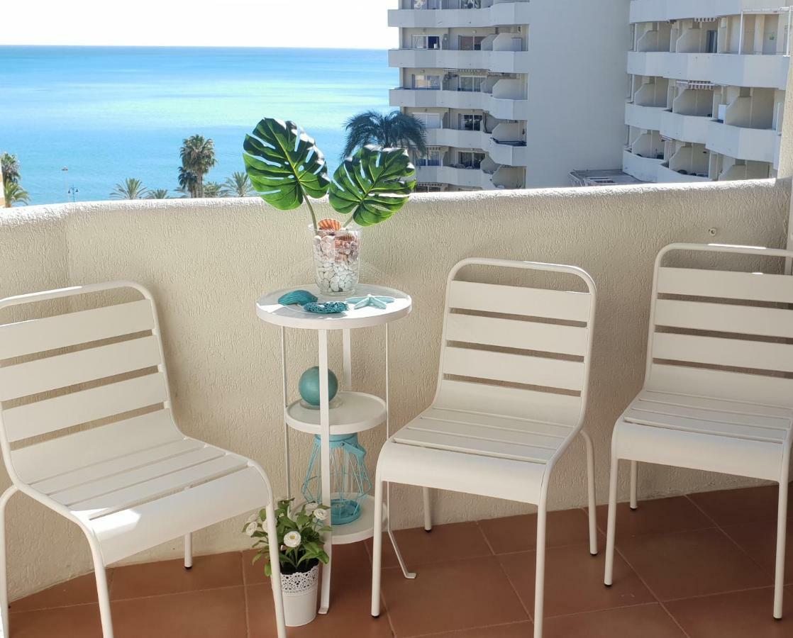 El Estudio De La Playa Benalbeach Holidays Deluxe Benalmádena Exteriör bild